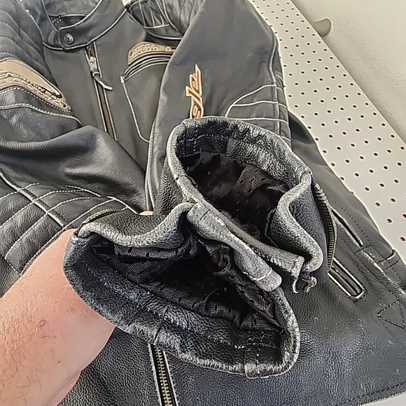 Harley Davidson Screamin Eagle Leather Jacket Mens XL Distressed Look Vented